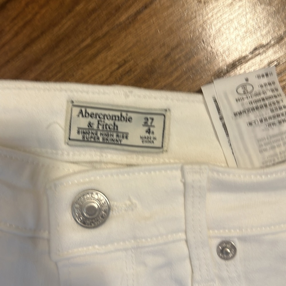 Jeans Bundle - Picture 4 of 9